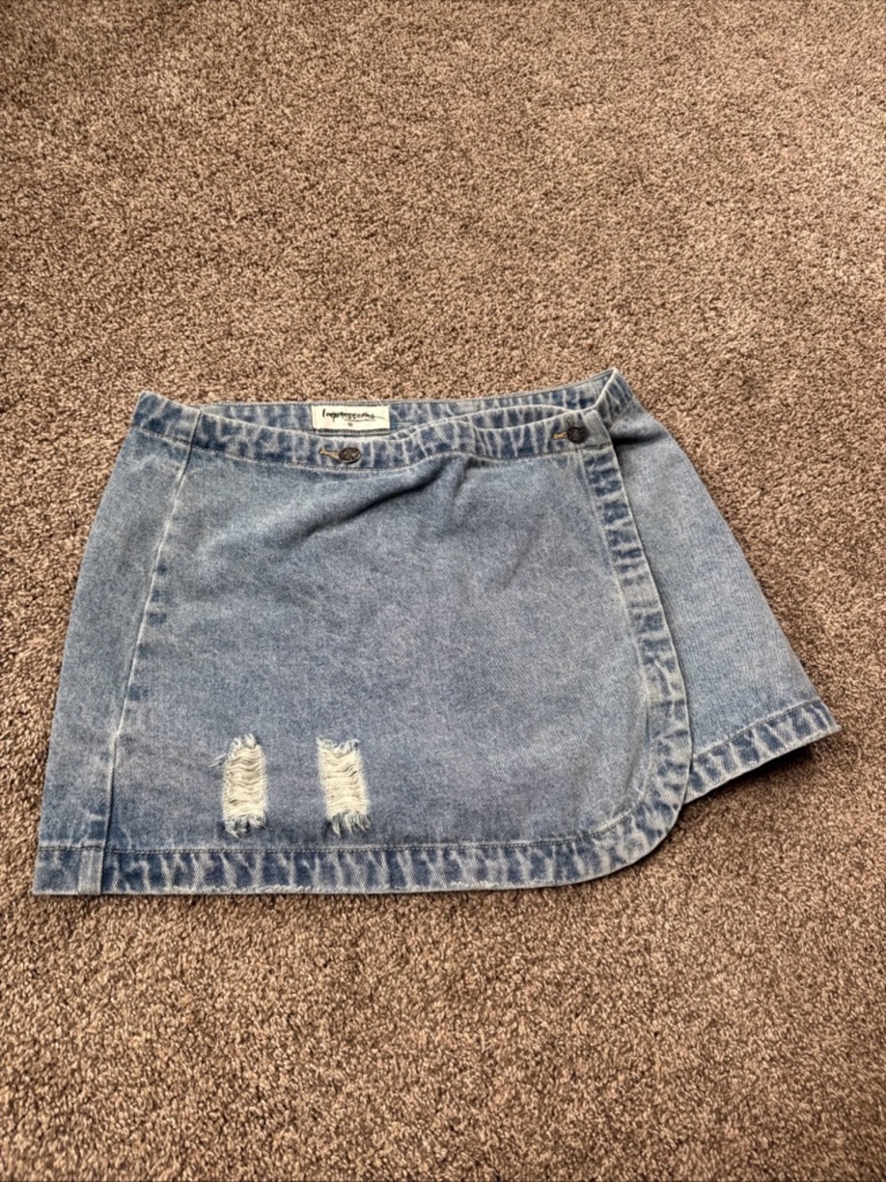 Impressions Women’s Medium EUC Blue Denim Wrap Skirt Small Distressing